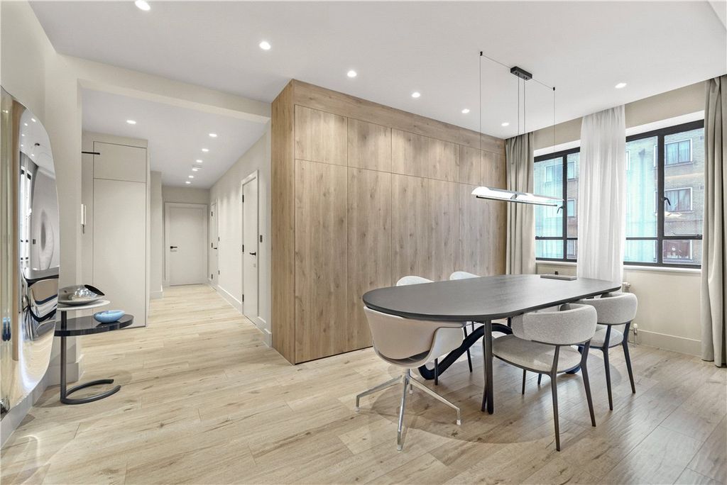 Property photo 3 of 21 Picture No. 29