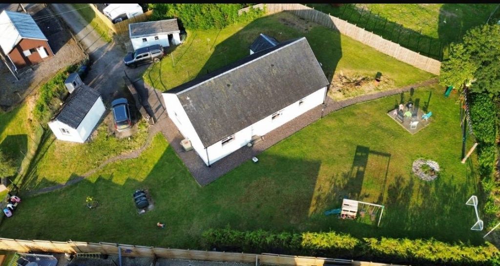Property photo 2 of 26