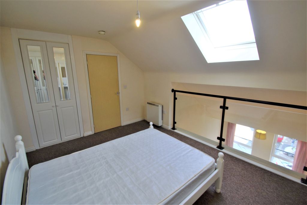 Property photo 3 of 8