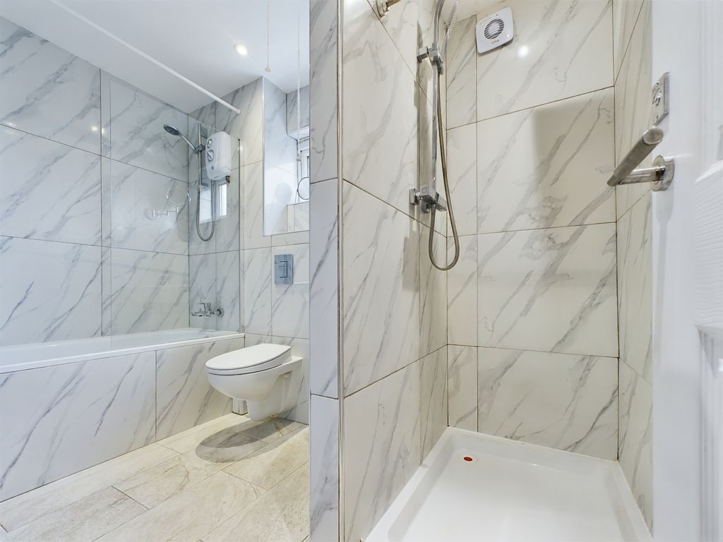 Additional image 10 of 3 bed terraced house to rentHaydn Road, Brighton Hill, Basingstoke RG22