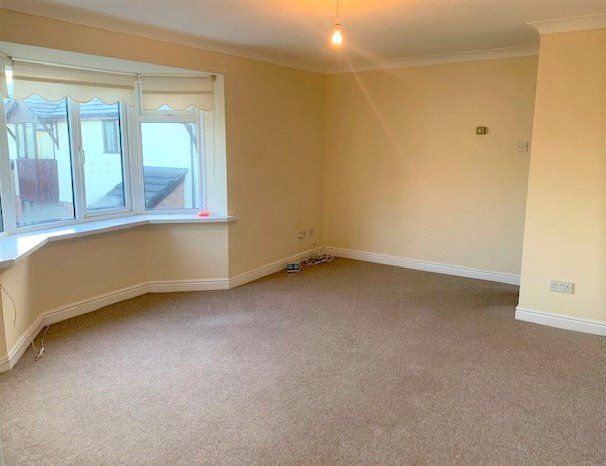 Property photo 2 of 3