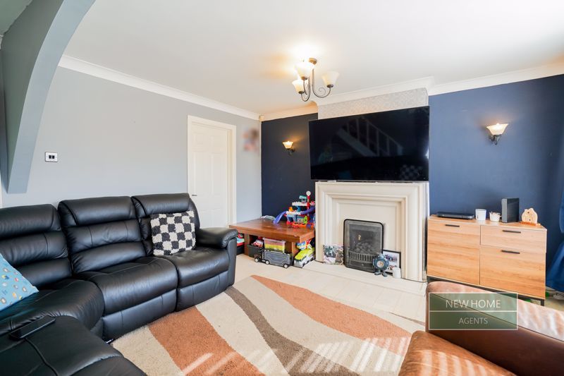 Property photo 3 of 22 Photo 16