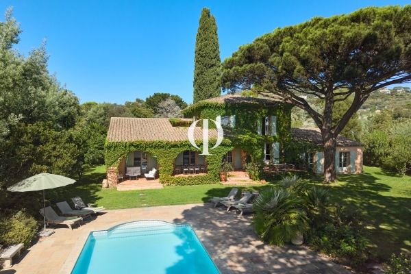 Property photo 1 of 7