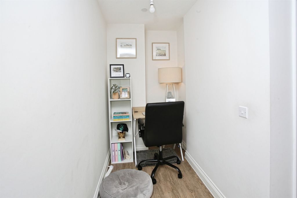 Additional image 13 of 2 bed flat for saleCoverack Road, Newport NP19
