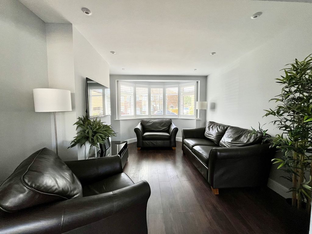 Property photo 2 of 9 Not Specified