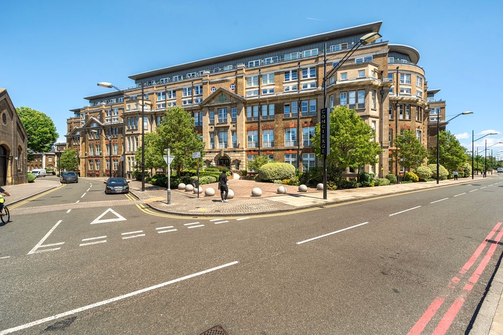 Property photo 2 of 16 1480105-1-6A329Bdd010A7