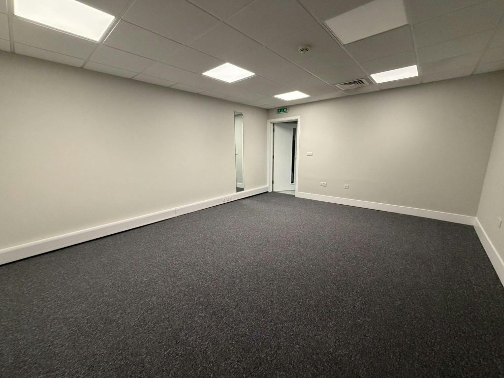 Property photo 3 of 7 Img_0663.Jpeg