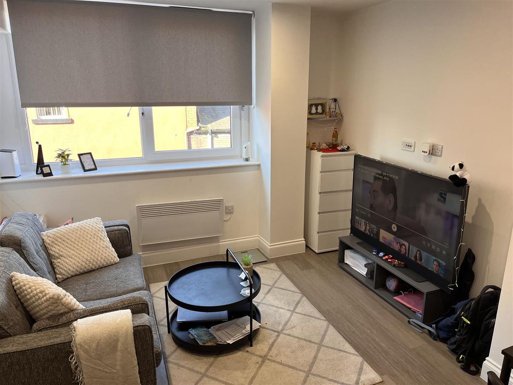 Property photo 2 of 5 Open Plan Living Kitchen