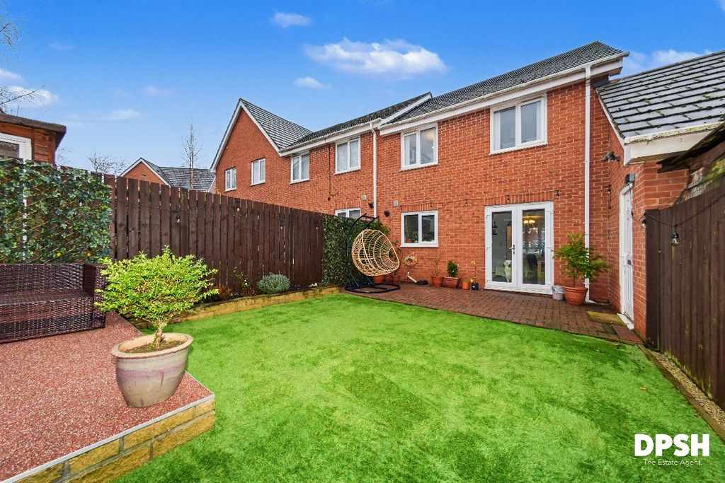 Property photo 1 of 26