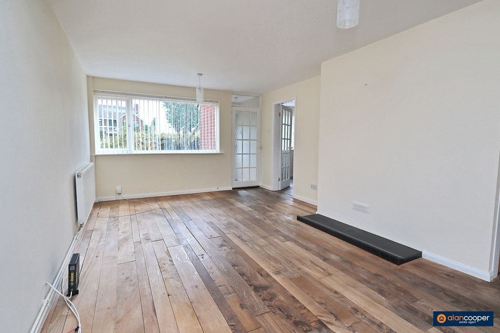 Property photo 3 of 26 3729264