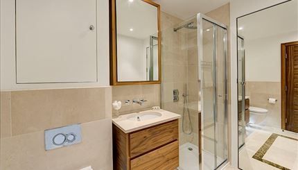 Property photo 2 of 5 Bathroom