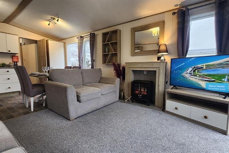 Property photo 1 of 9 002361 0 20260215 00.Jpeg