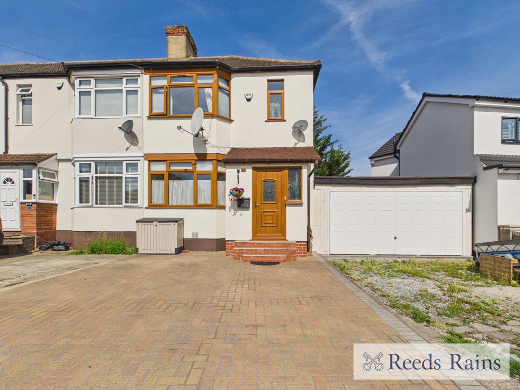 Property photo 1 of 43 Picture No. 69