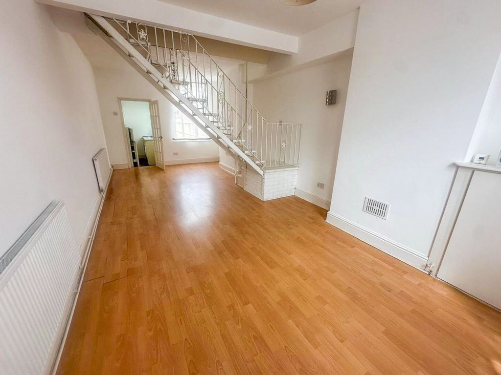 Property photo 2 of 9 Living Room
