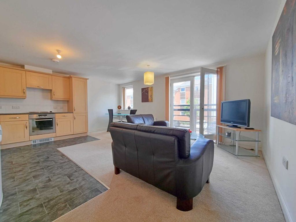 Property photo 2 of 16