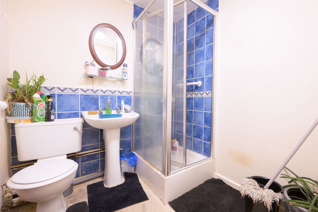 Additional image 6 of 2 bed flat for saleHigh Street, Desborough, Kettering NN14