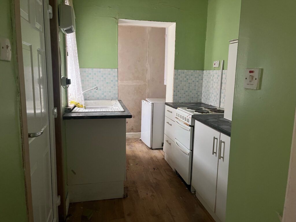 Property photo 3 of 7