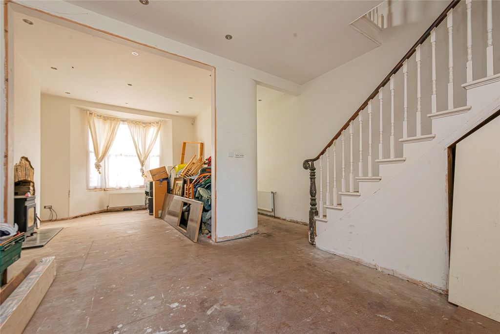 Property photo 2 of 13 Picture No. 04