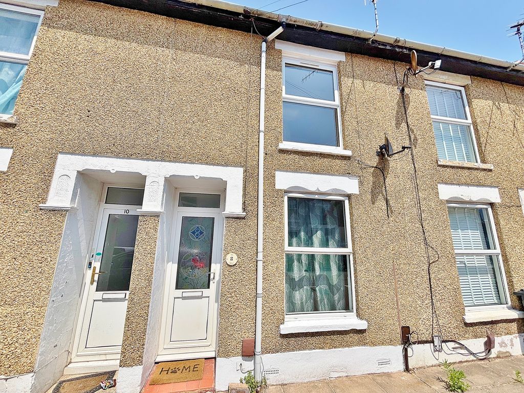 Property photo 1 of 12
