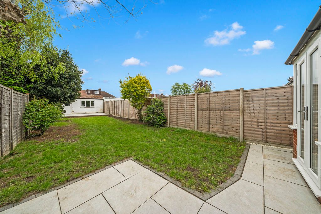 Property photo 3 of 18 Photo 11