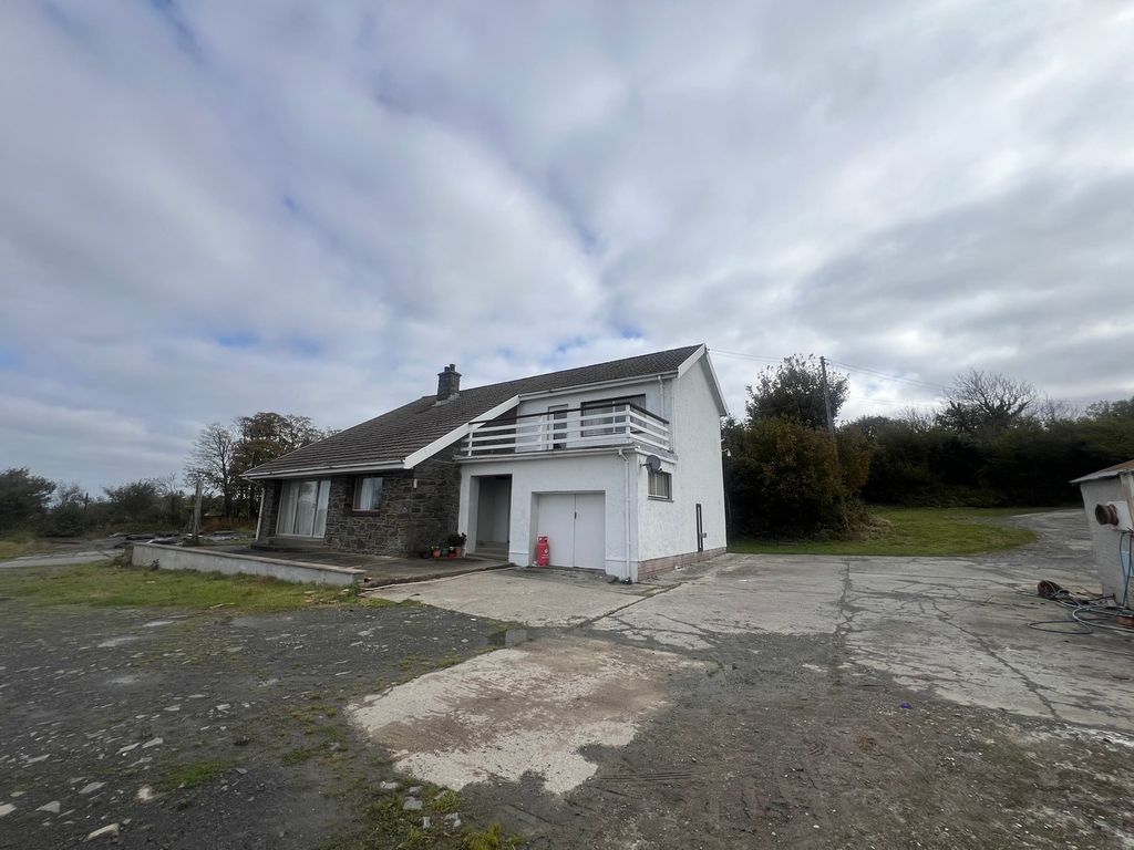 Property photo 3 of 51