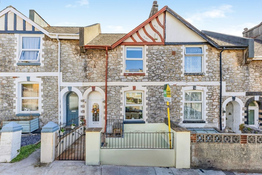 Property photo 1 of 17 Pbox-Img.Jpg