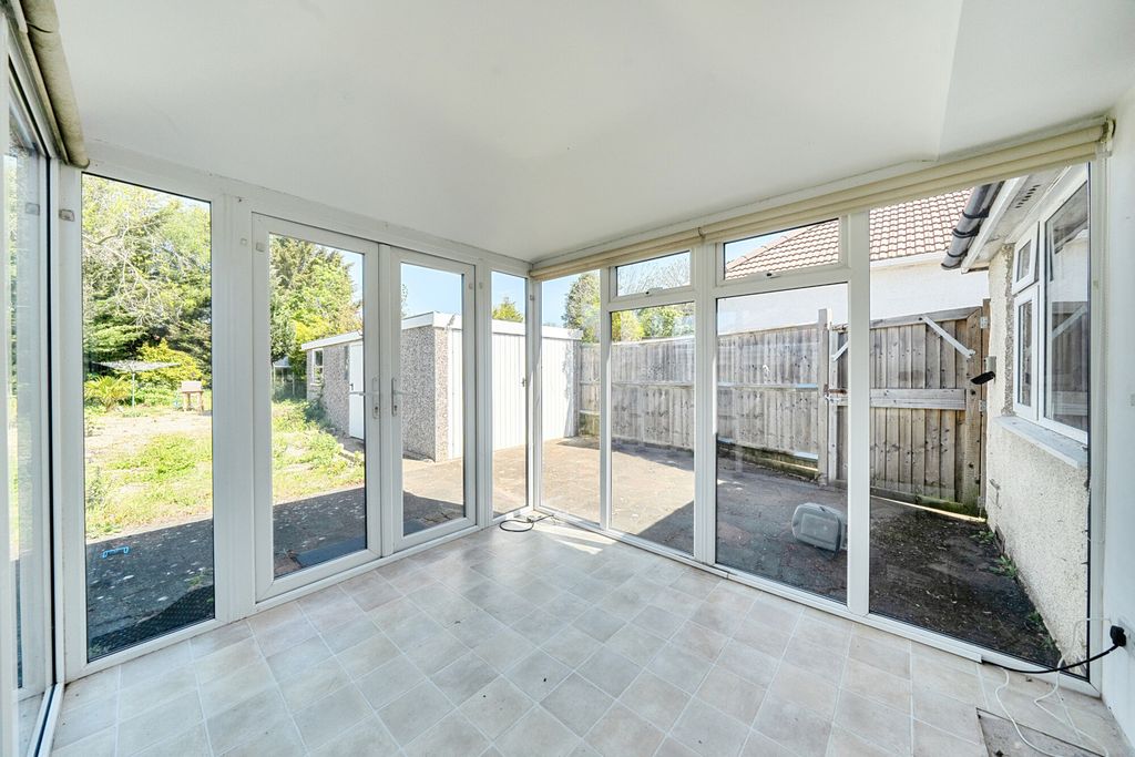 Property photo 2 of 20 1395360-8-69F484c...