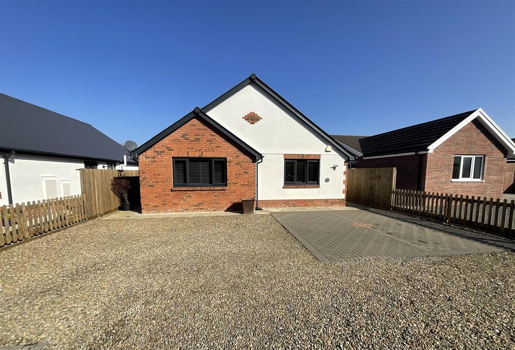 Property photo 1 of 28 Img_E2647[1].Jpg