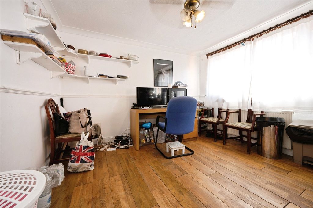 Property photo 3 of 15 Picture No. 14