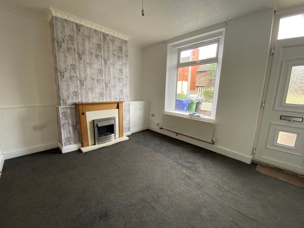 Property photo 2 of 9