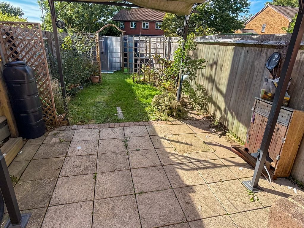 Property photo 3 of 8