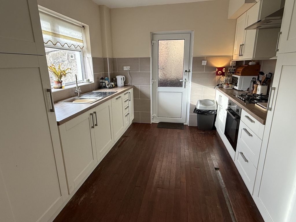 Property photo 3 of 10 Not Specified