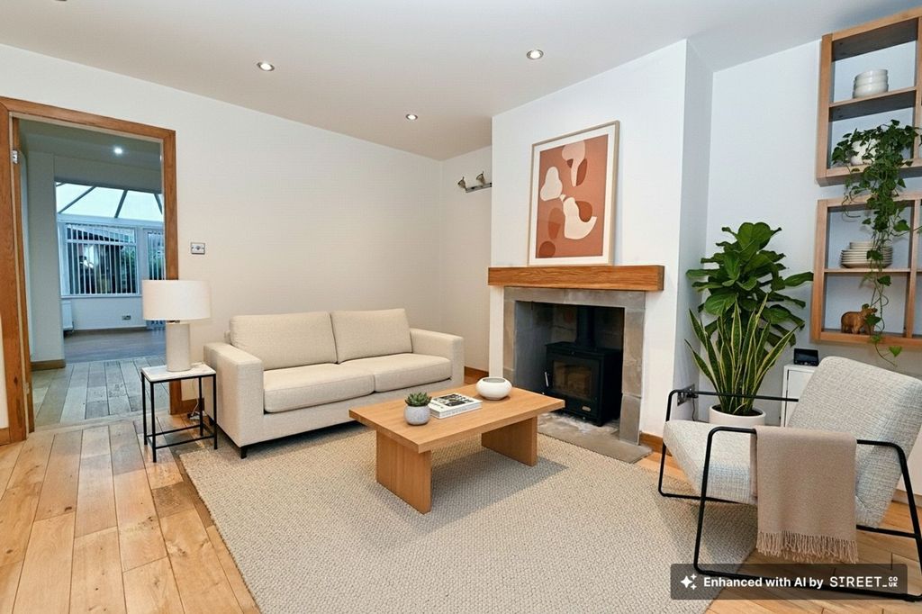 Property photo 3 of 26