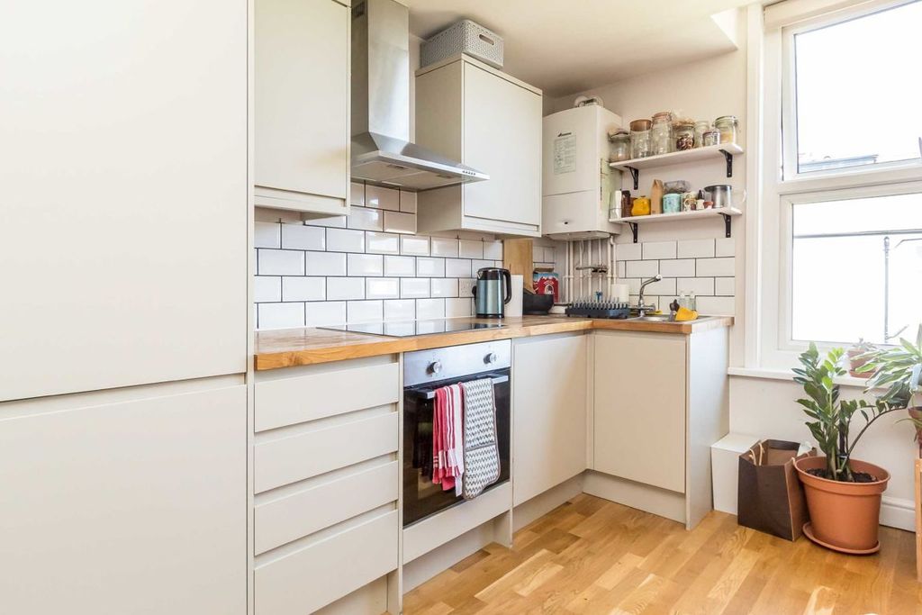 Property photo 2 of 4