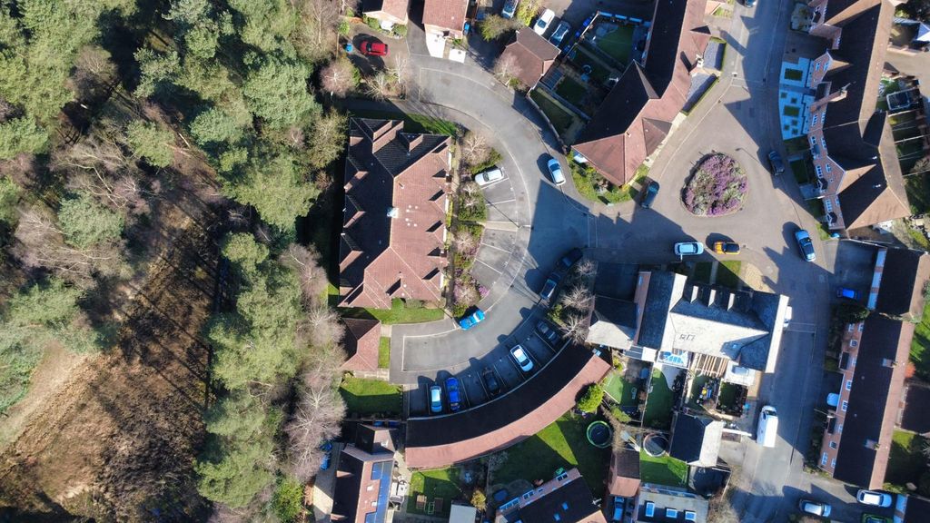 Additional image 14 of 2 bed flat for saleLatimer House, Marrow Meade, Fleet GU51
