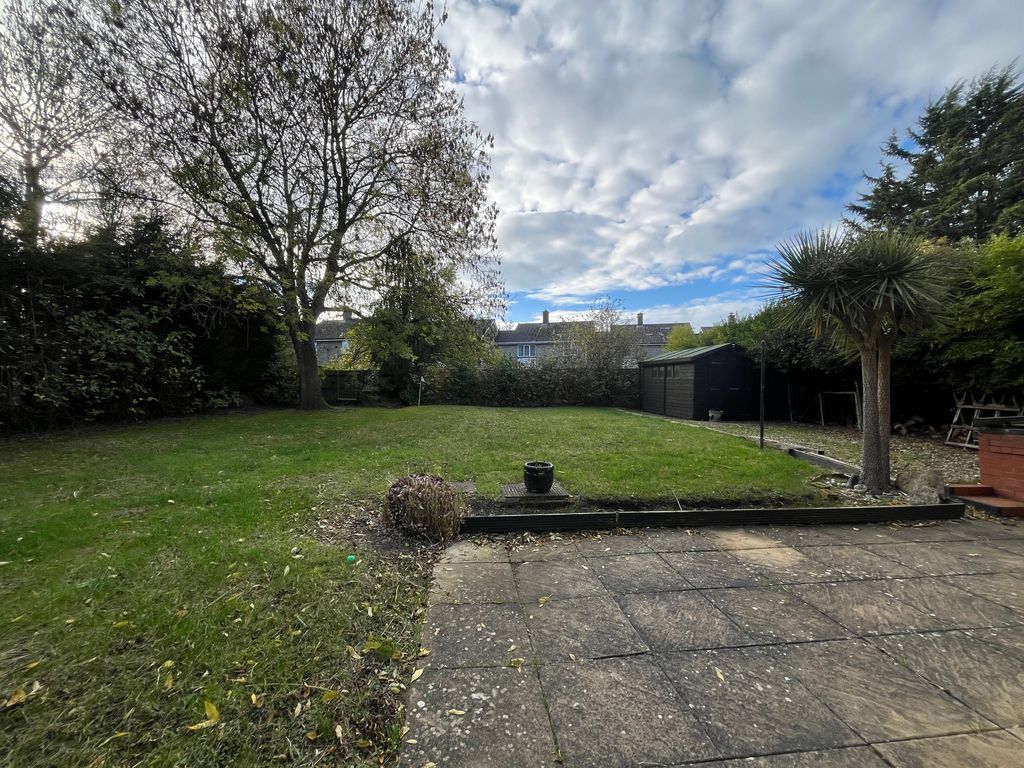 Property photo 2 of 8 Image