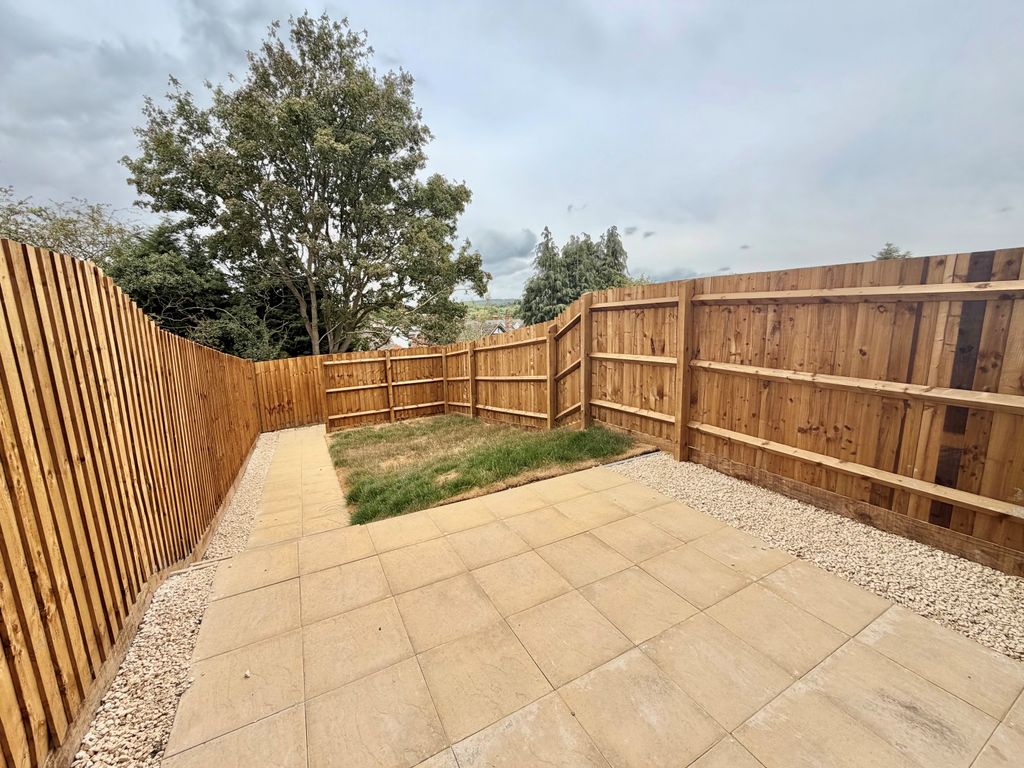 Property photo 3 of 10 Image