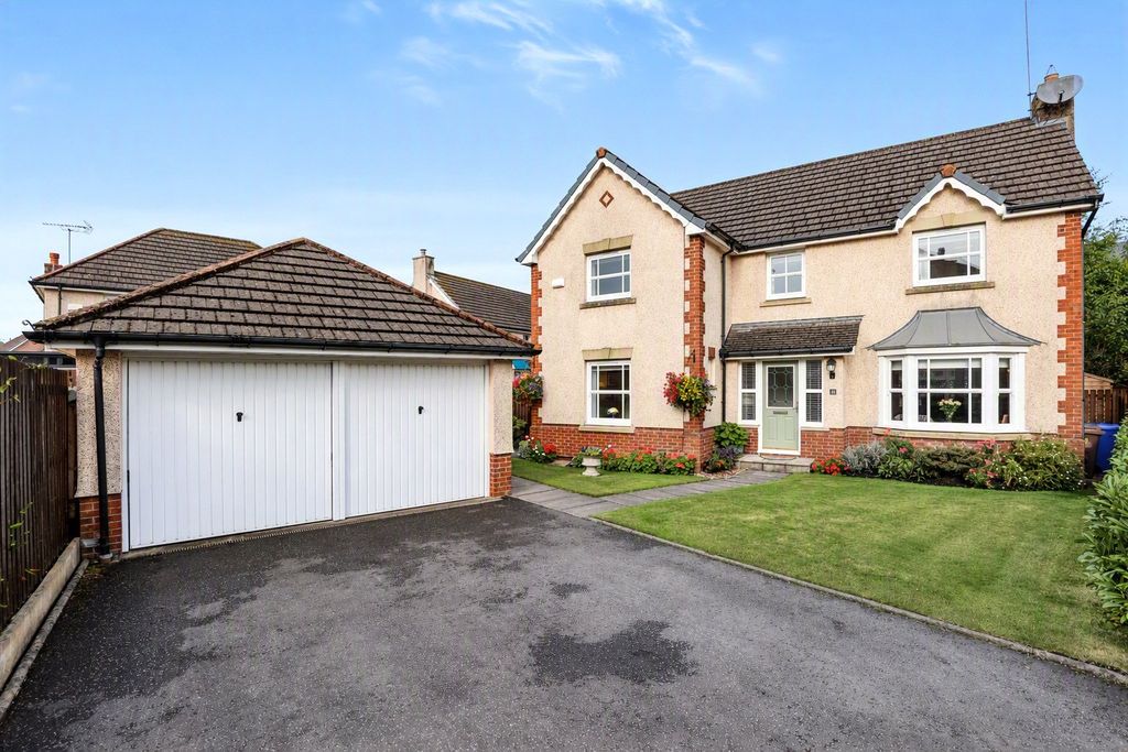 Property photo 1 of 41 Picture No. 60