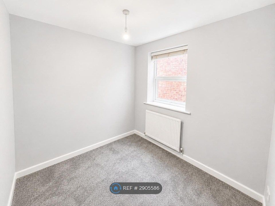 Property photo 3 of 4