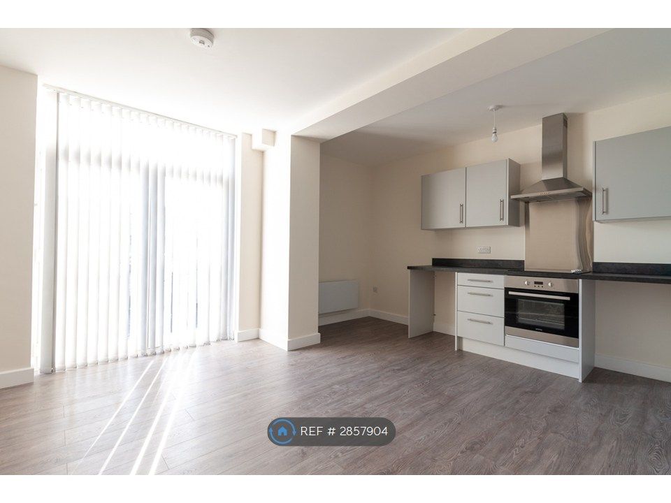 Property photo 2 of 5 Kitchen