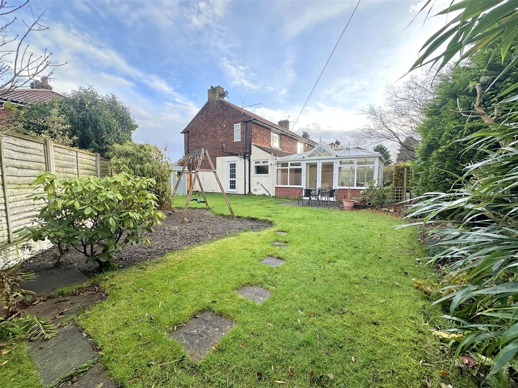 Property photo 1 of 30 Outside