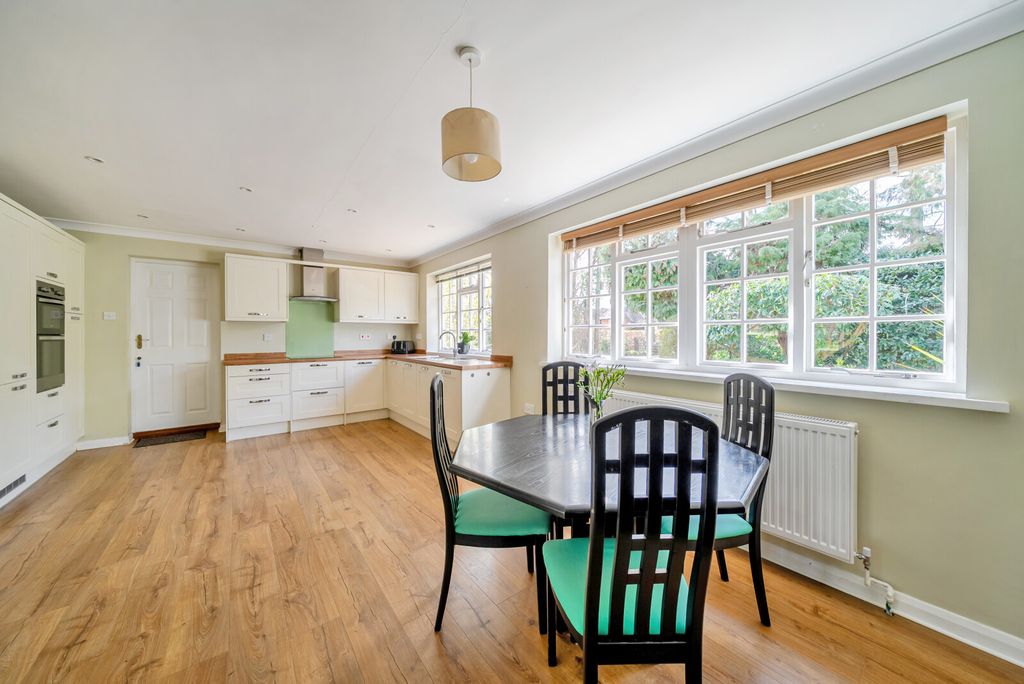 Property photo 2 of 23 1423661-13-69B152...