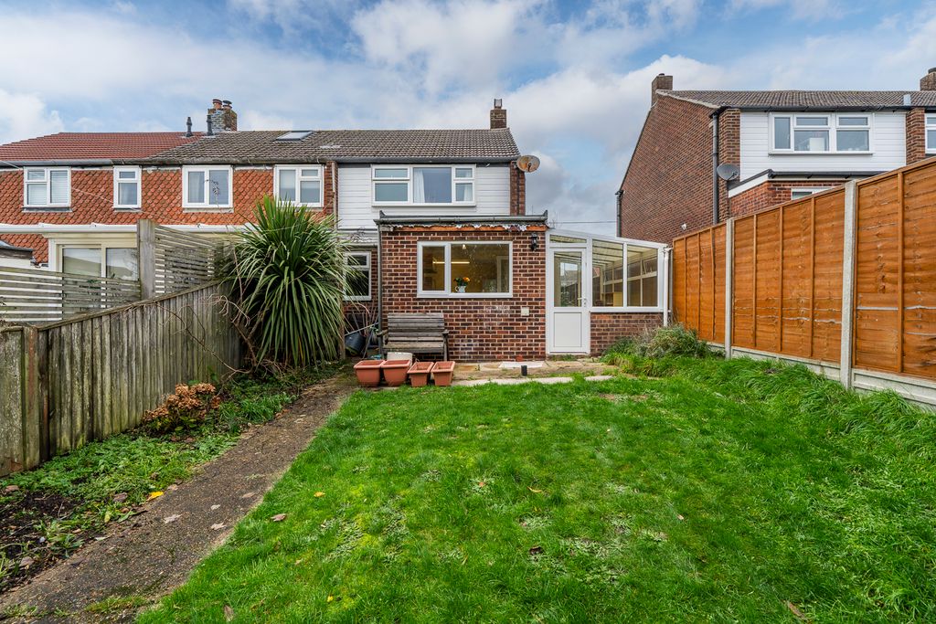 Property photo 2 of 14