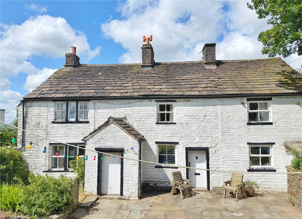 Property photo 1 of 44 Period Cottage