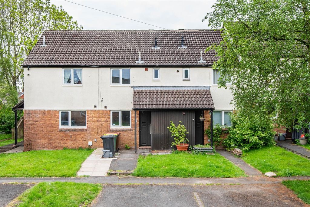 Property photo 1 of 16 Front Ecternal
