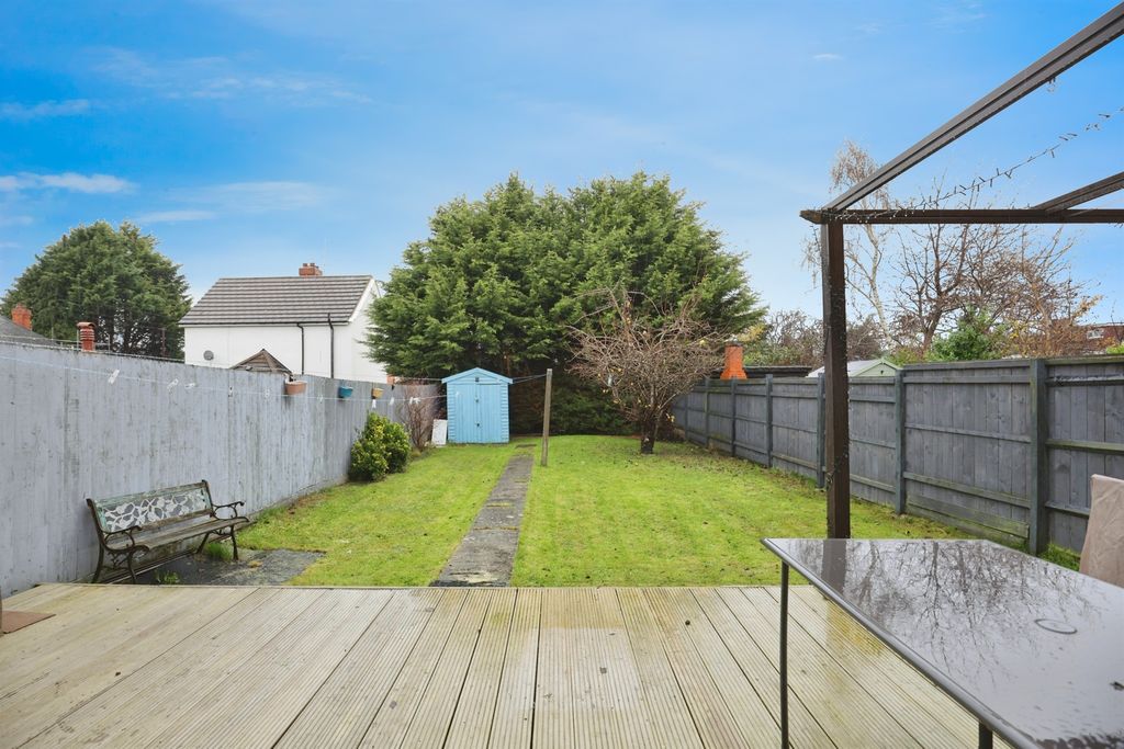 Property photo 3 of 16