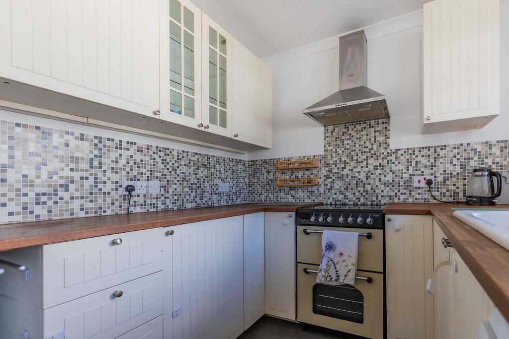 Property photo 3 of 24 Mews House (5 Of 26).Jpg
