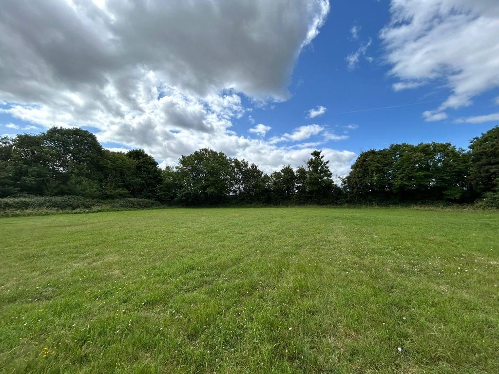 Property photo 3 of 8 Picture No. 07