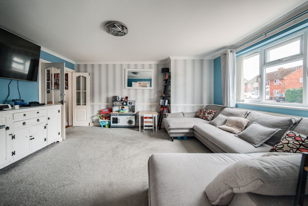 Property photo 3 of 19 Xt5A8546-Hdr(3) (1)