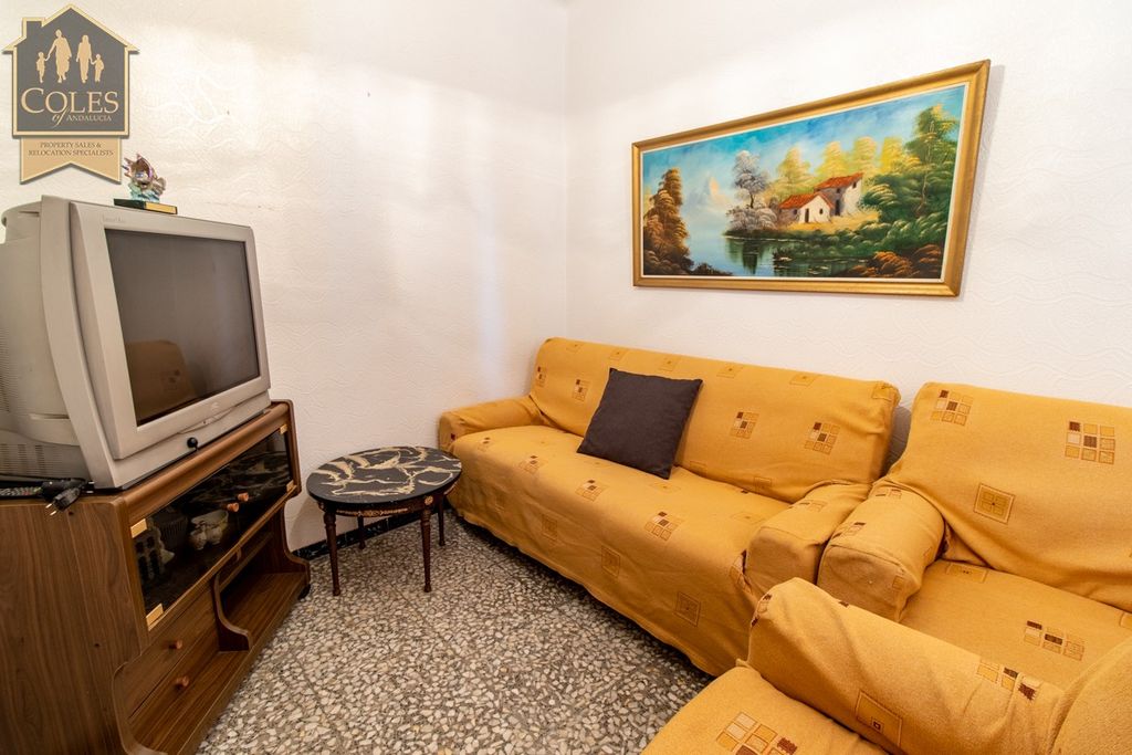 Property photo 2 of 19